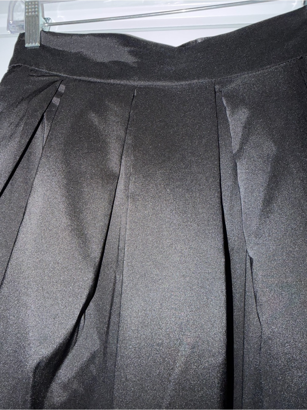White House Black Market Black Maxi Pleated Evening Skirt - Picture 3 of 11
